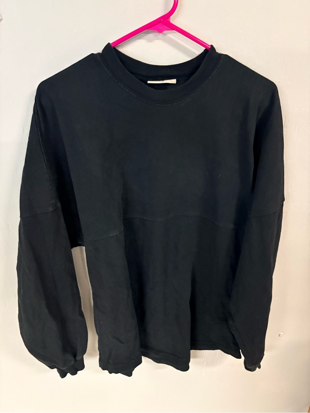 Spirit Jersey Medium long sleeve shirt New Orleans Logo on Back